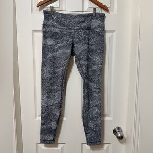 Lululemon wunder under tight size 10 euc